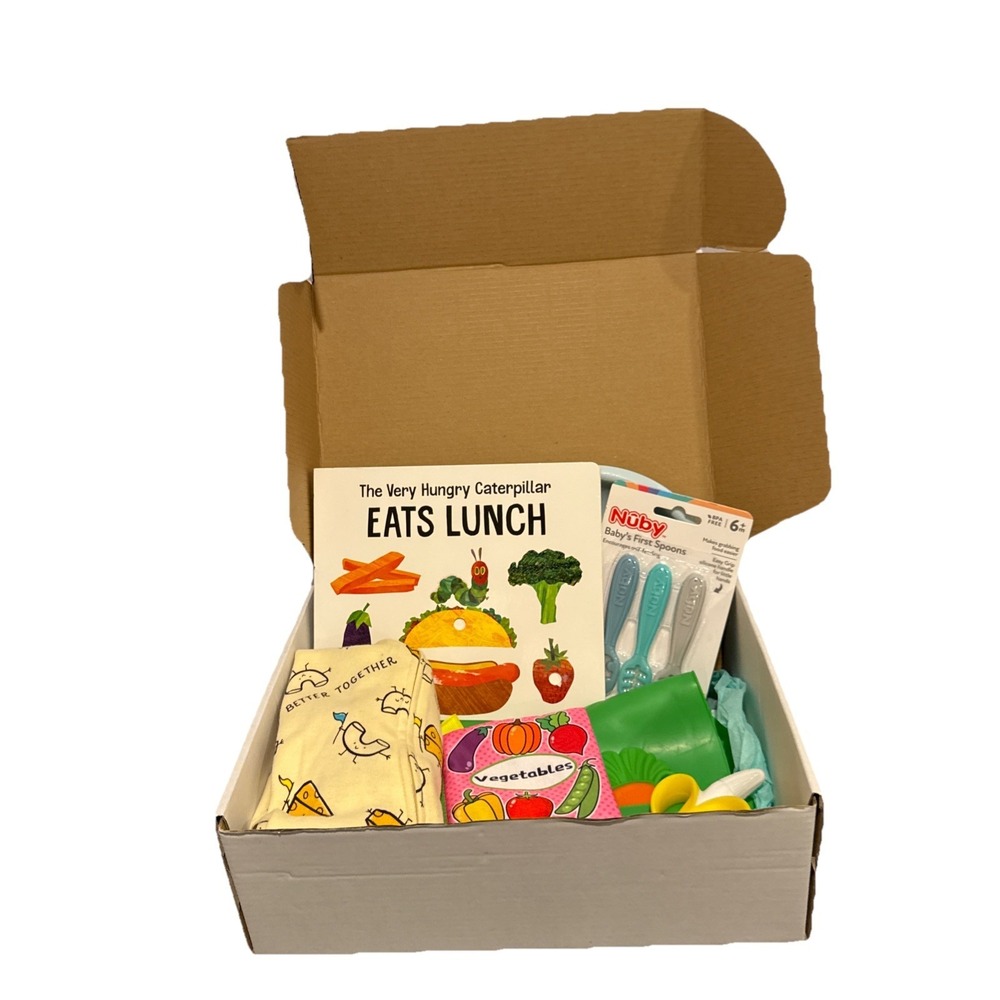 Unisex Eric Carle Baby Shower-Welcome Baby Gift Box, Book, Outfit, Teether & Bib